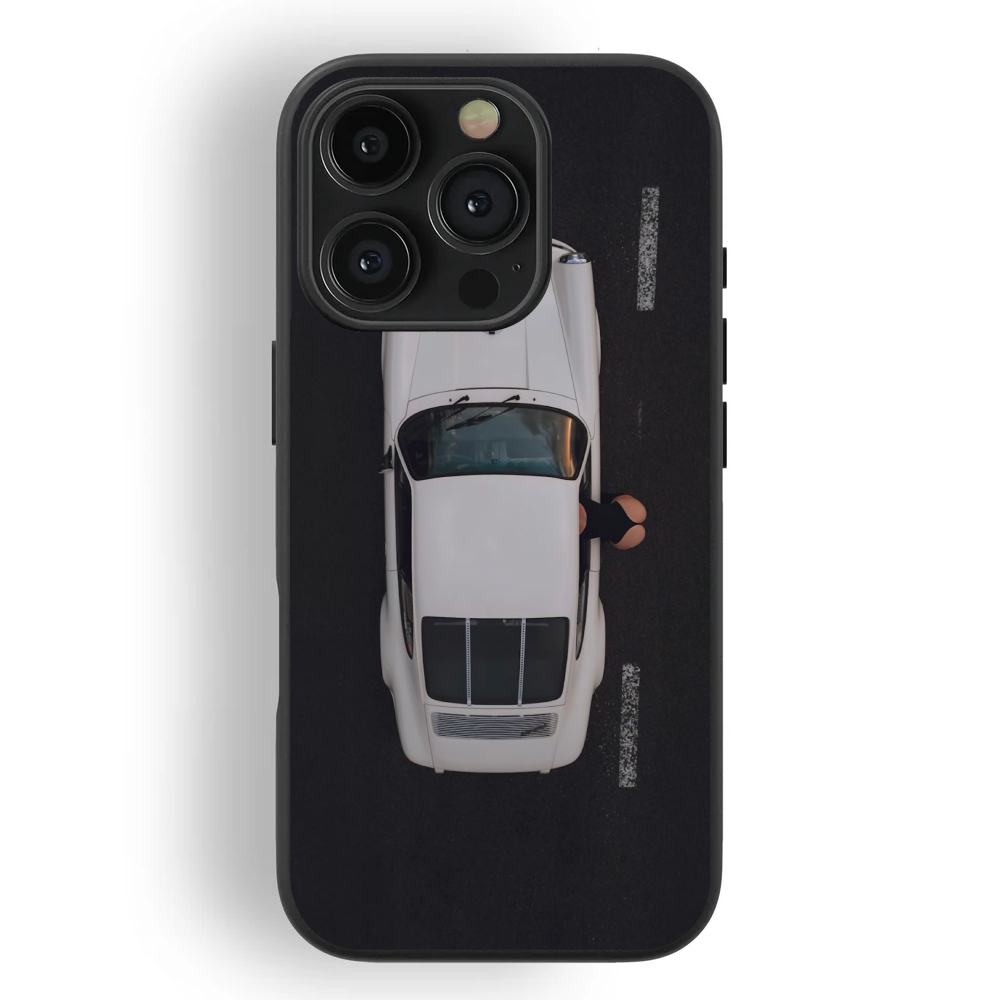 🚗 White Classic Overdrive